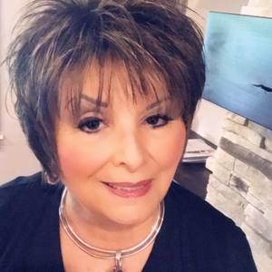 Meet your Posher, Phyllis